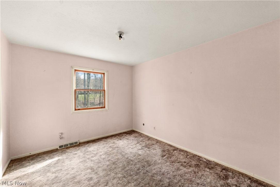 18763 Sharon Road Chagrin Falls, OH 44023 - Photo 30 of 37 Gallery Image 30