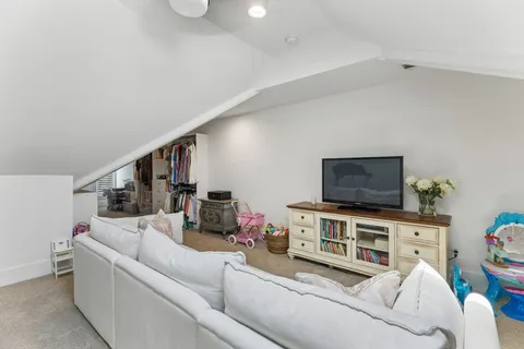 $1,349,900 | 916 Montrose Avenue, Unit A, Nashville, TN 37204