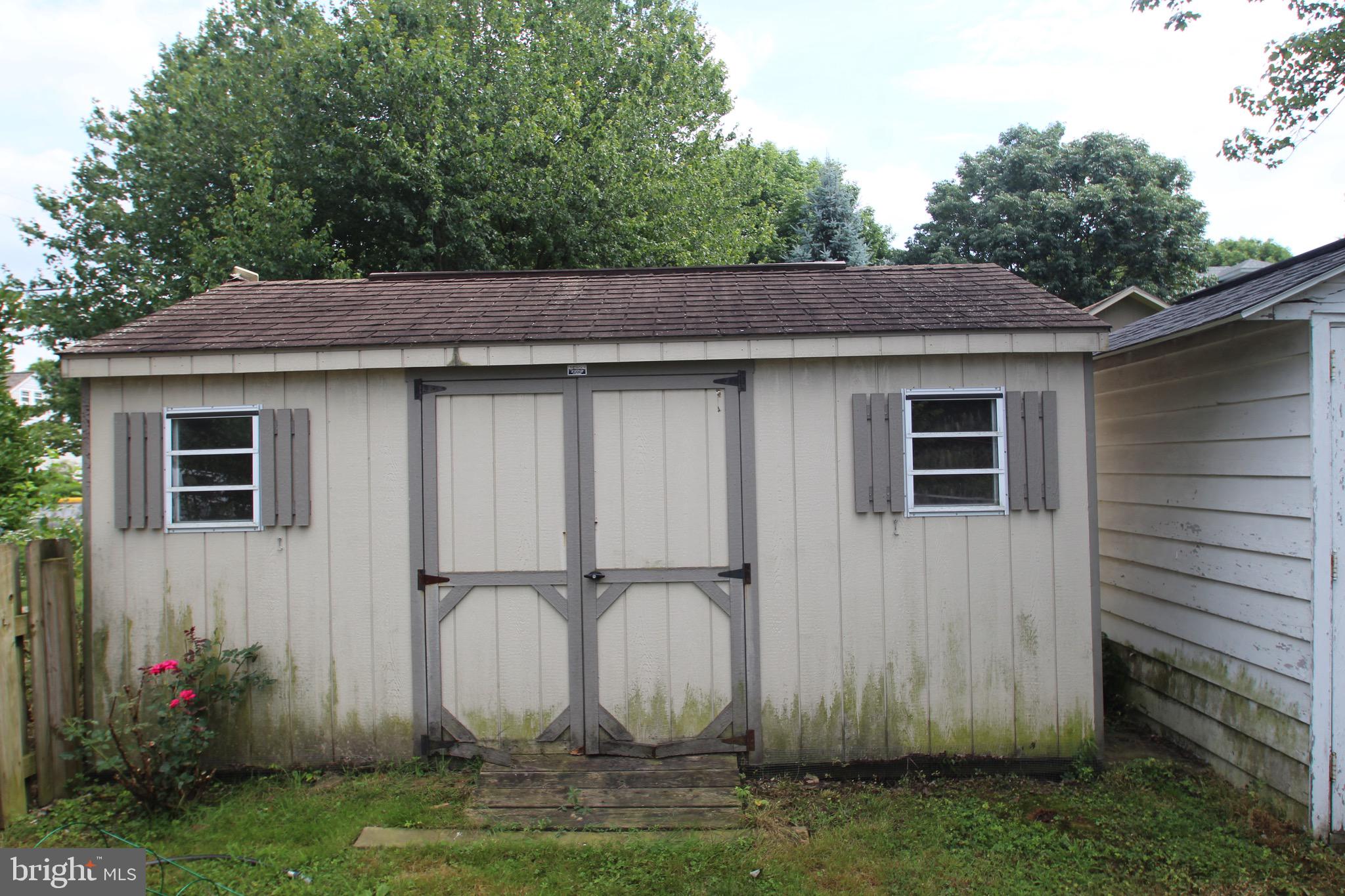 235 South Cedar Street Lititz, PA 17543 - Photo 5 of 28 SHED