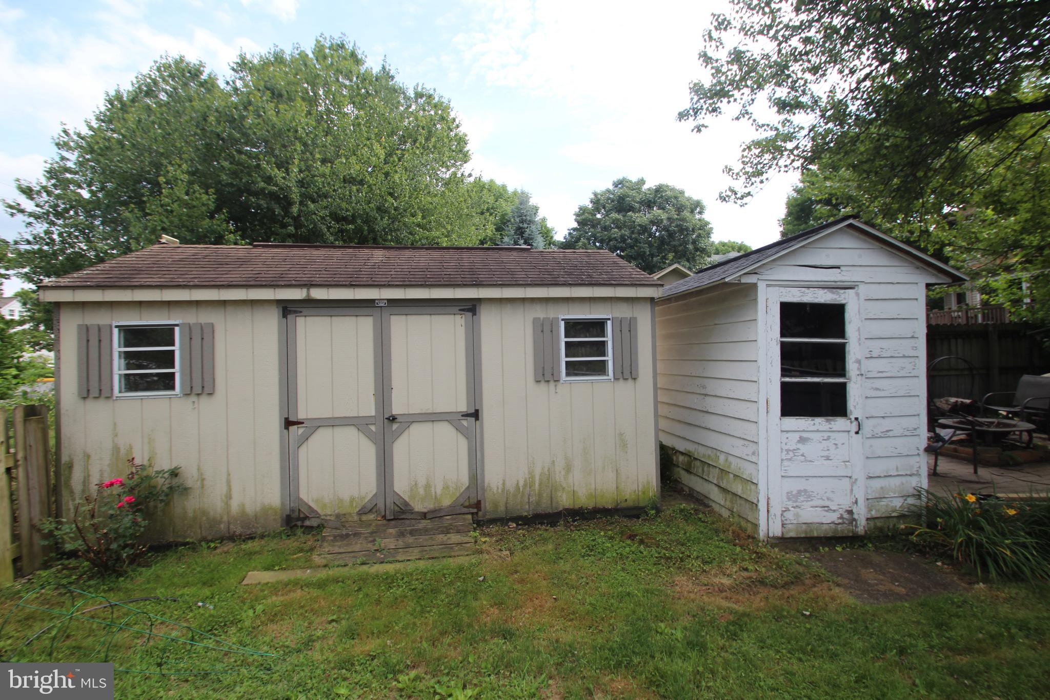 235 South Cedar Street Lititz, PA 17543 - Photo 6 of 28 SHEDS