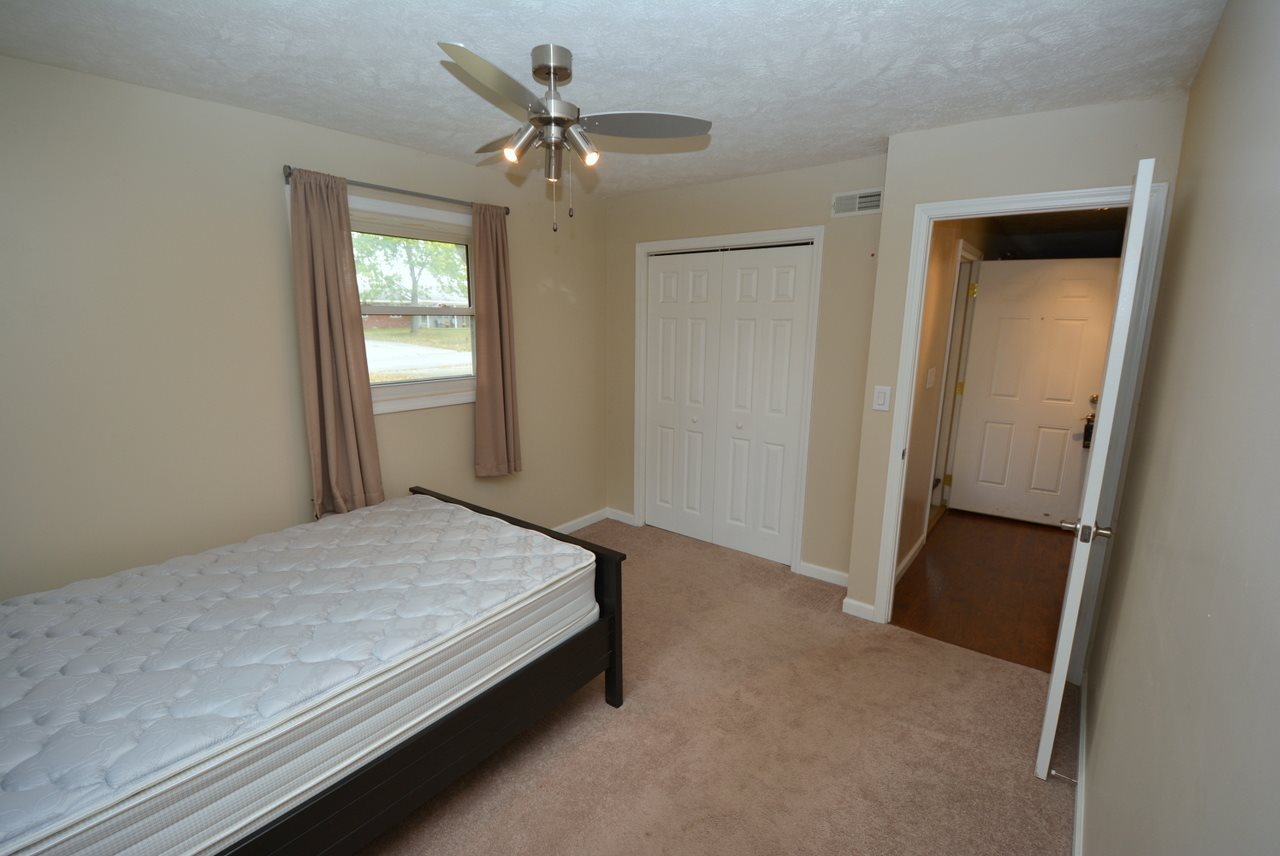 1005 East Cooper Road Muncie, IN 47303 - Photo 16 of 31 Gallery Image 16