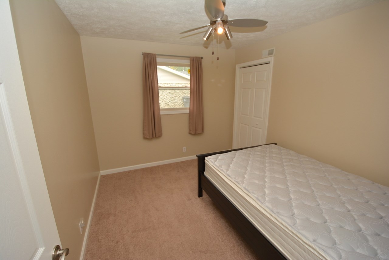 1005 East Cooper Road Muncie, IN 47303 - Photo 20 of 31 Gallery Image 20