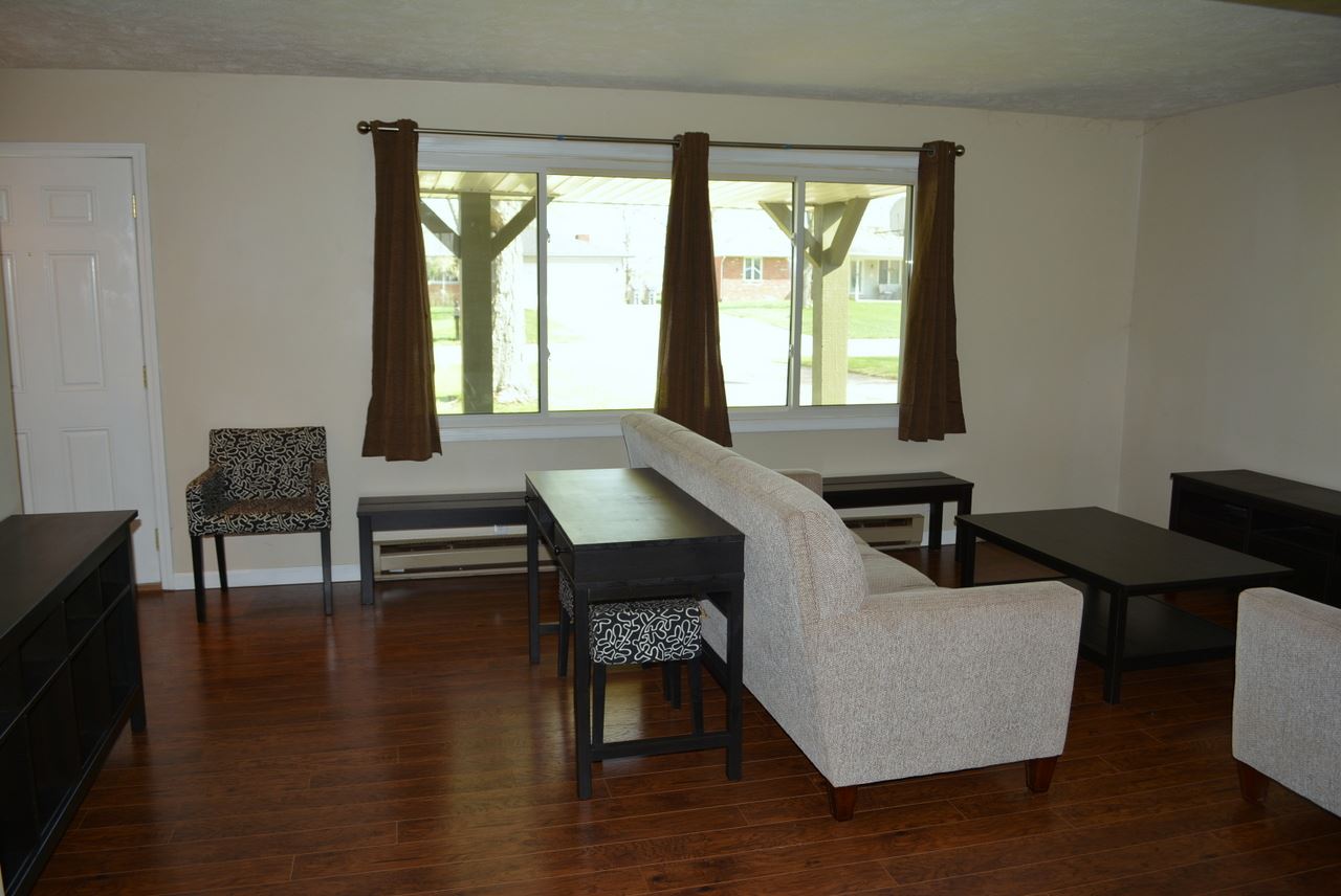 1005 East Cooper Road Muncie, IN 47303 - Photo 4 of 31 Gallery Image 4