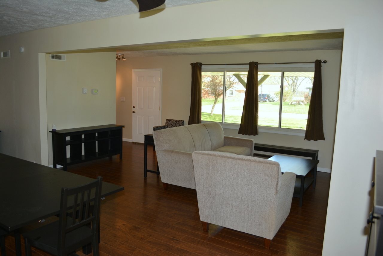 1005 East Cooper Road Muncie, IN 47303 - Photo 5 of 31 Gallery Image 5