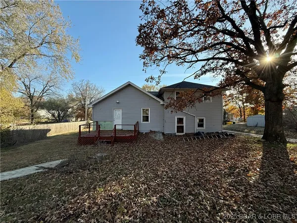 $83,500 | 205 5th Street, Stover, MO 65078