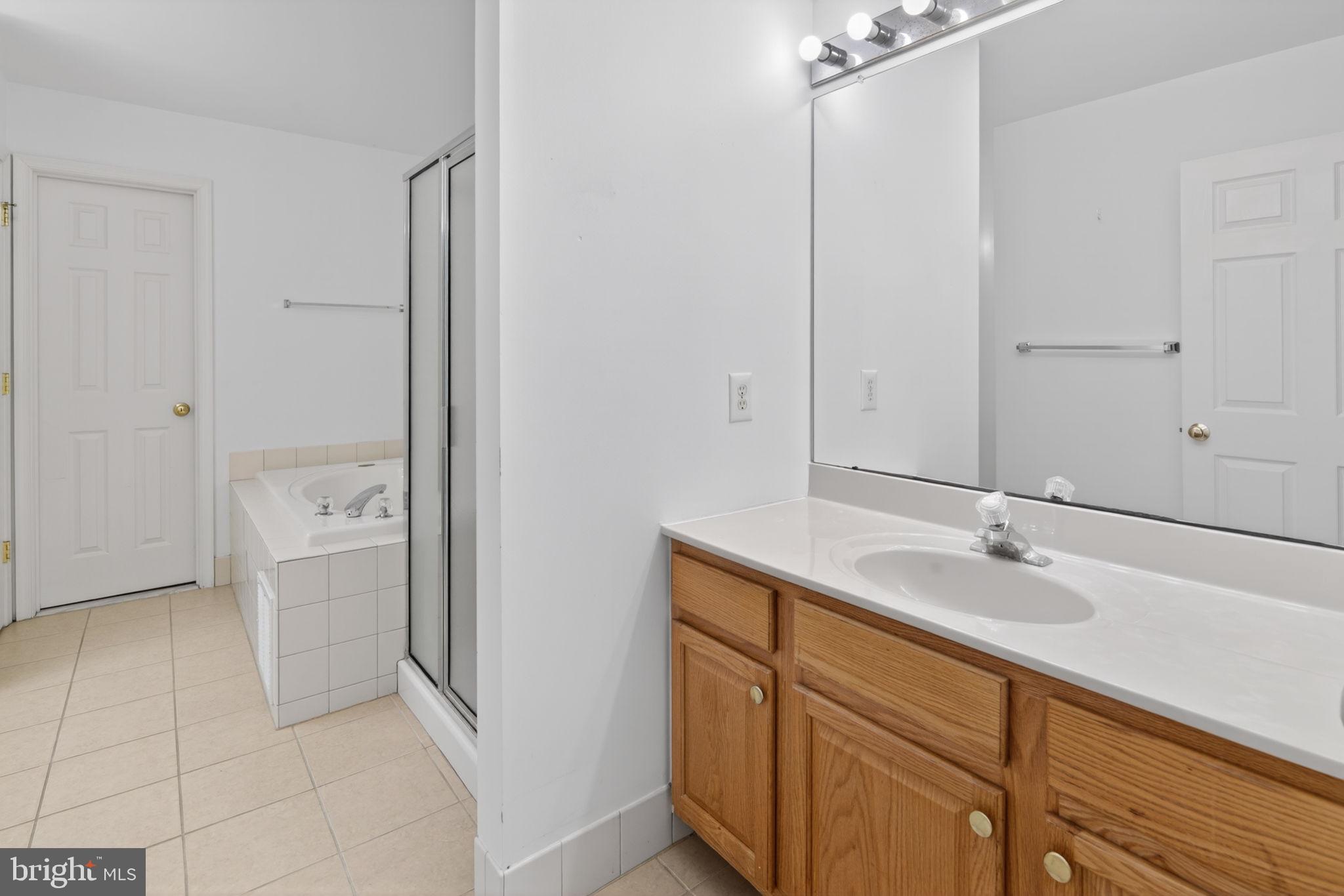 28 Sutton Court Pennington, NJ 08534 - Photo 28 of 45