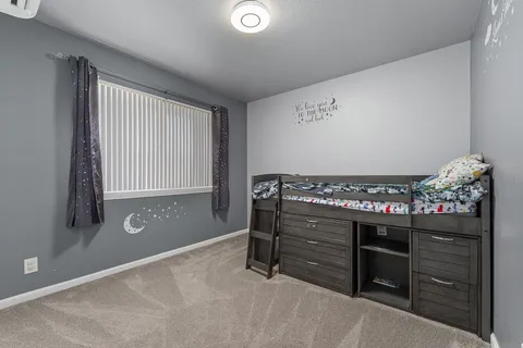 a view of a livingroom with furniture