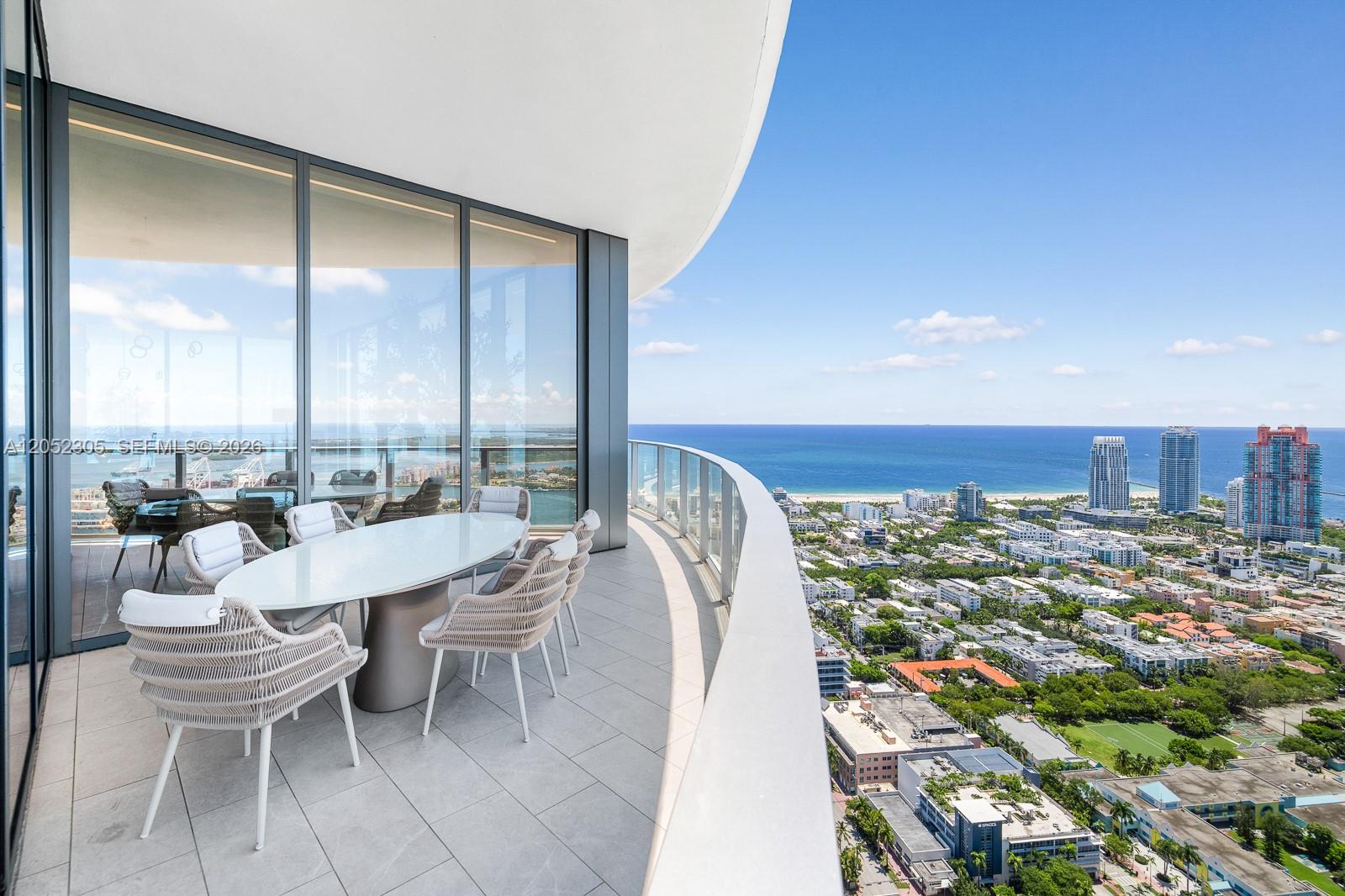 500 Alton Road, Unit PH4701 Miami Beach, FL 33139 - Photo 92 of 117 Gallery Image 92