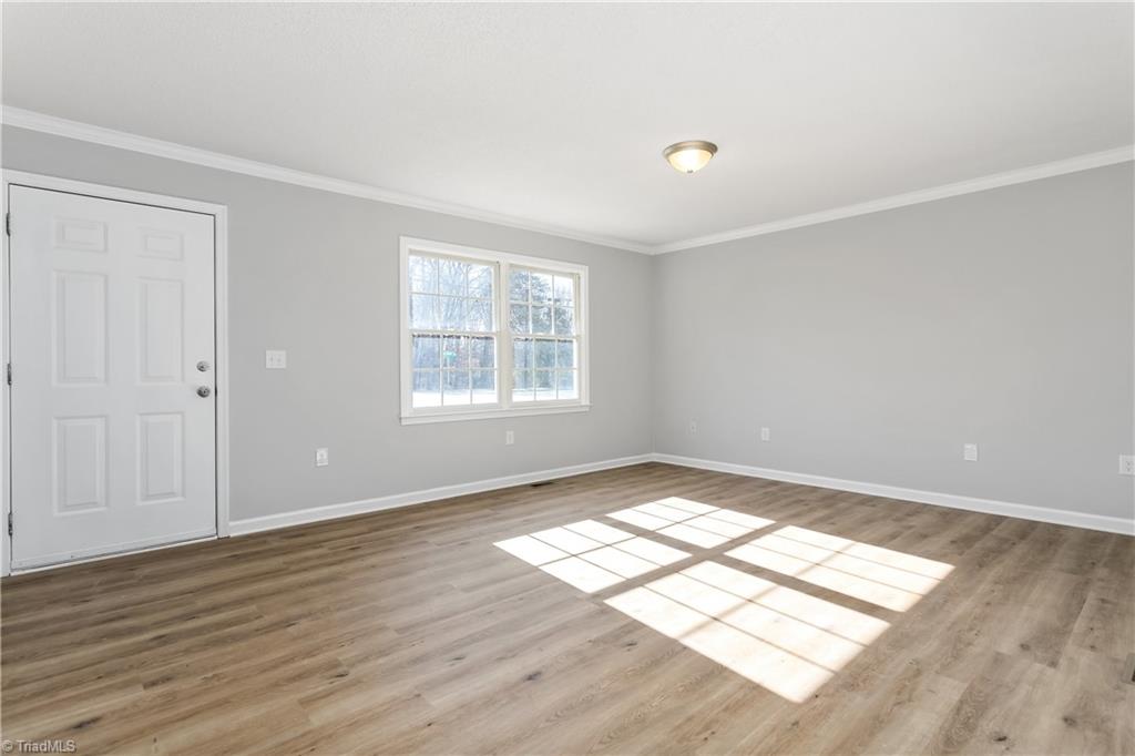 1915 Lees Chapel Road Greensboro, NC 27405 - Photo 6 of 27