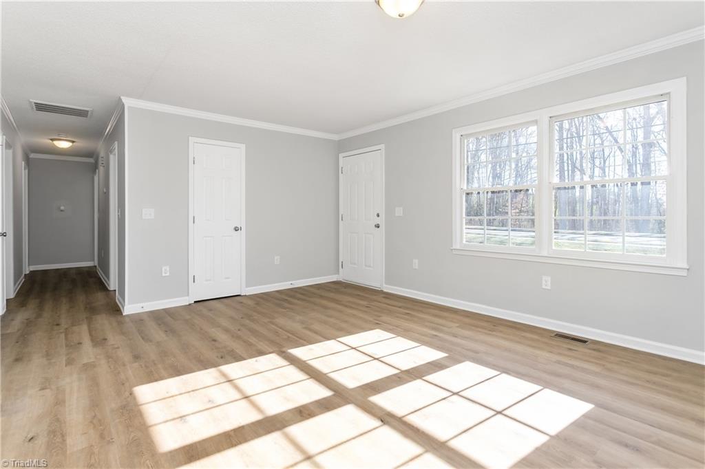 1915 Lees Chapel Road Greensboro, NC 27405 - Photo 7 of 27