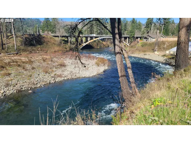 $359,900 | 11133 Riverwood Drive Southeast, Lyons, OR 97358