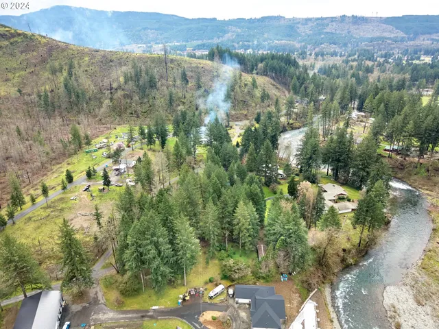 $359,900 | 11133 Riverwood Drive Southeast, Lyons, OR 97358