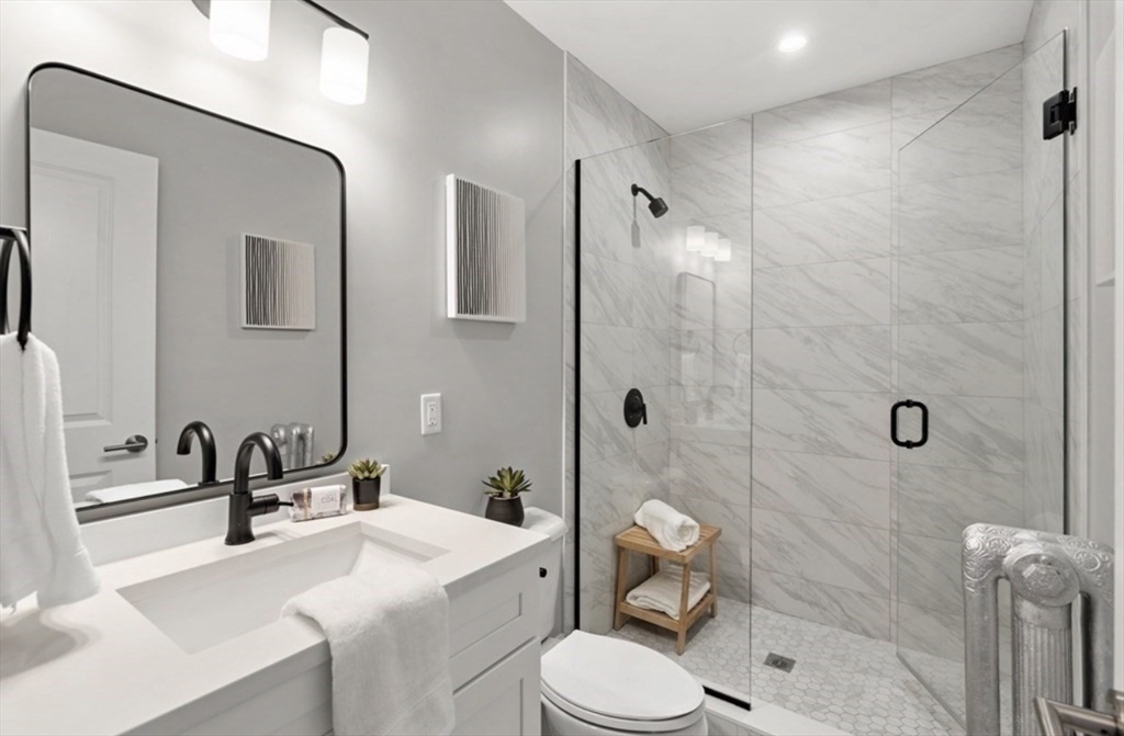 17 Van Winkle Street, Unit 3 Boston, MA 02124 - Photo 6 of 10
