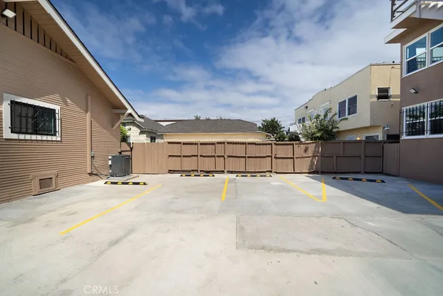 $1,995,000 | 1044 Cedar Avenue, Long Beach, CA 90813