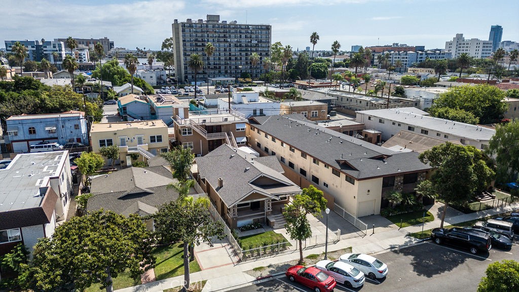 1044 Cedar Avenue Long Beach, CA 90813 - Photo 45 of 47 Site View