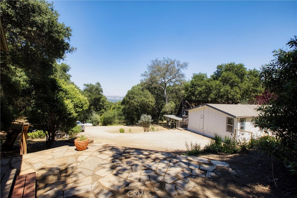 13615 Old Morro Road Atascadero, CA 93422 - Photo 2 of 28