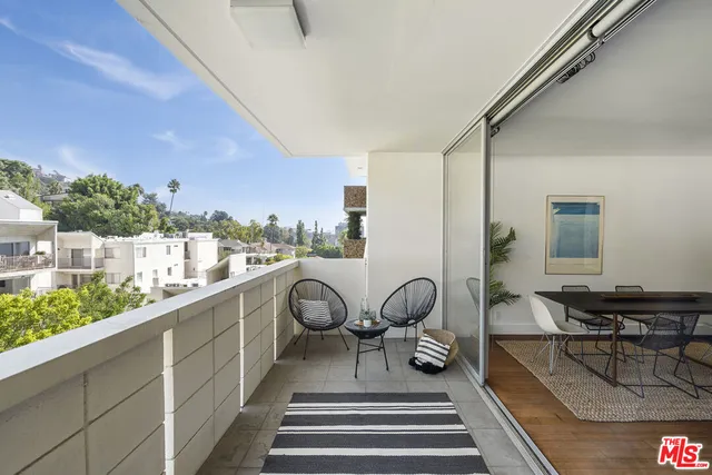 $749,000 | 8787 Shoreham Drive, Unit 703, West Hollywood, CA 90069