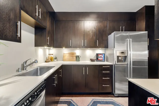 $749,000 | 8787 Shoreham Drive, Unit 703, West Hollywood, CA 90069