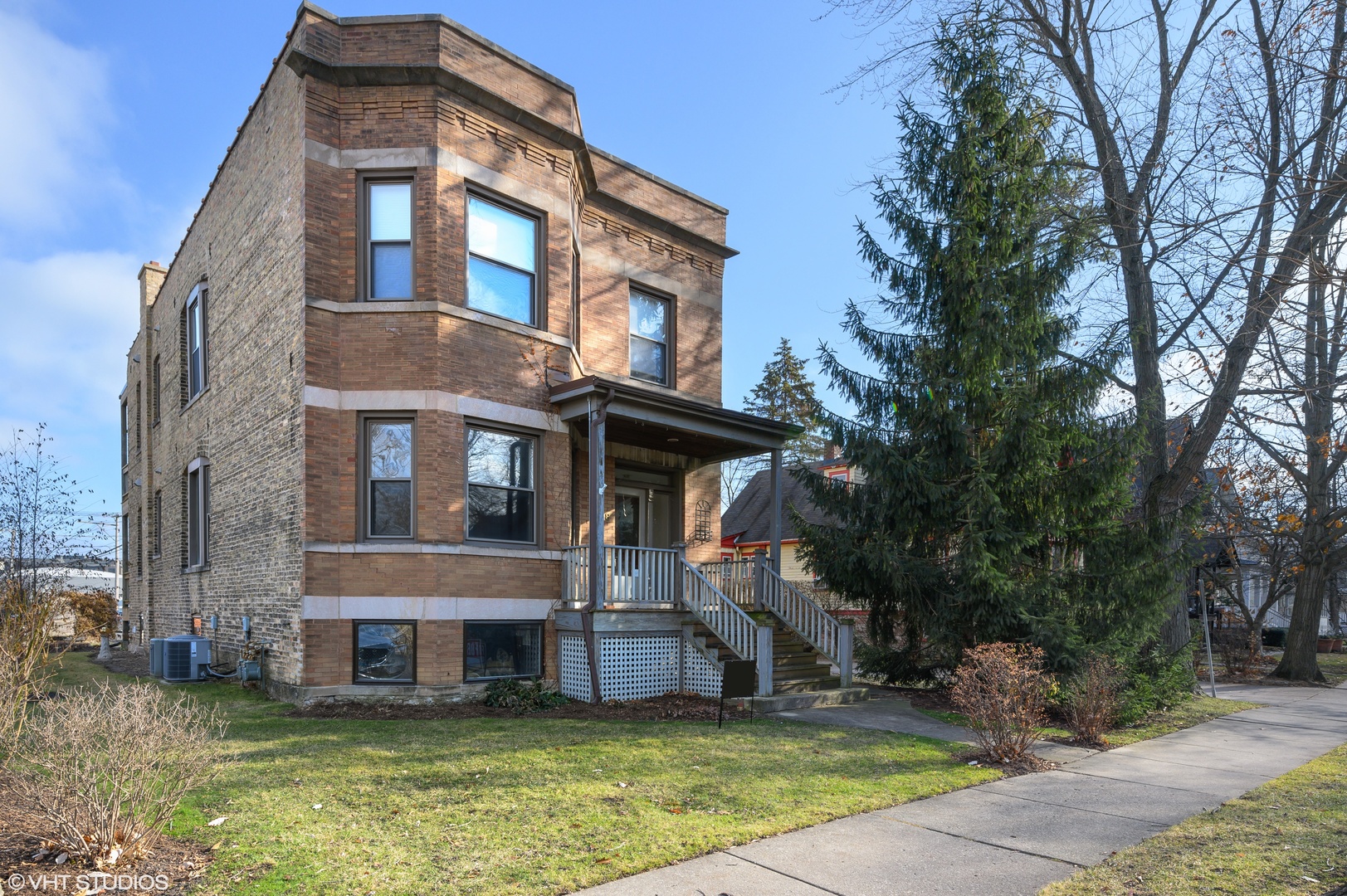 528 Park Avenue, Unit A Wilmette, IL 60091 - Photo 1 of 13