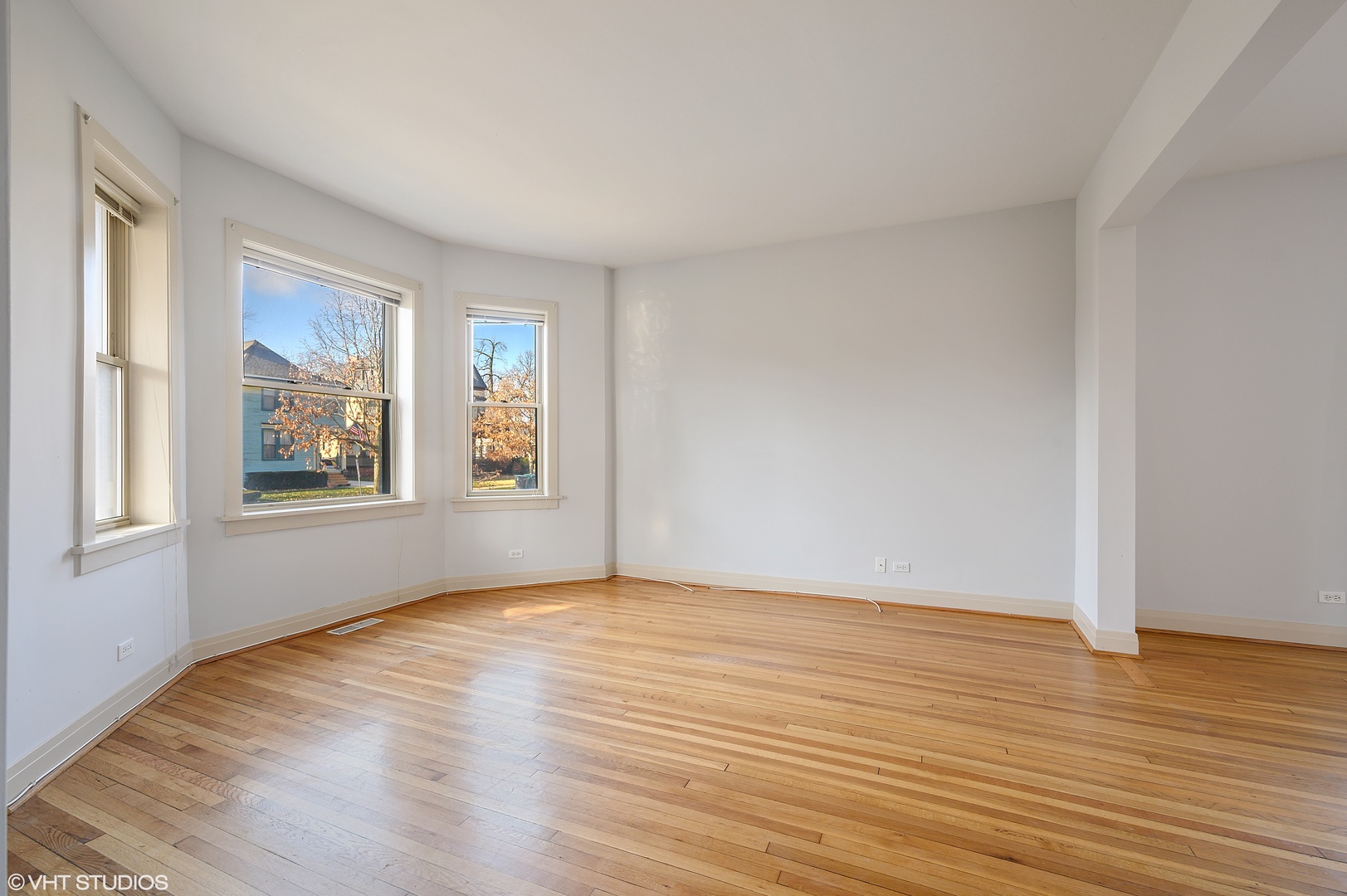 528 Park Avenue, Unit A Wilmette, IL 60091 - Photo 2 of 13