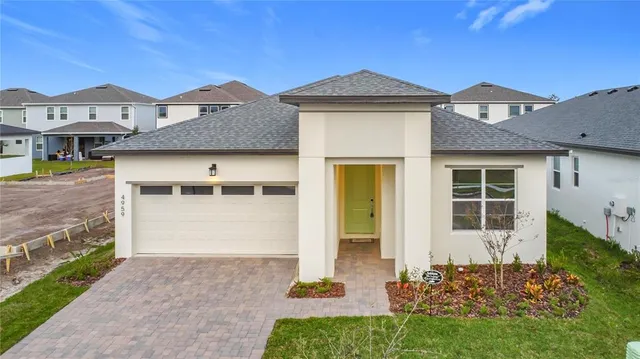 $2,300 | 4959 Shady Pnes Drive, St. Cloud, FL 34772