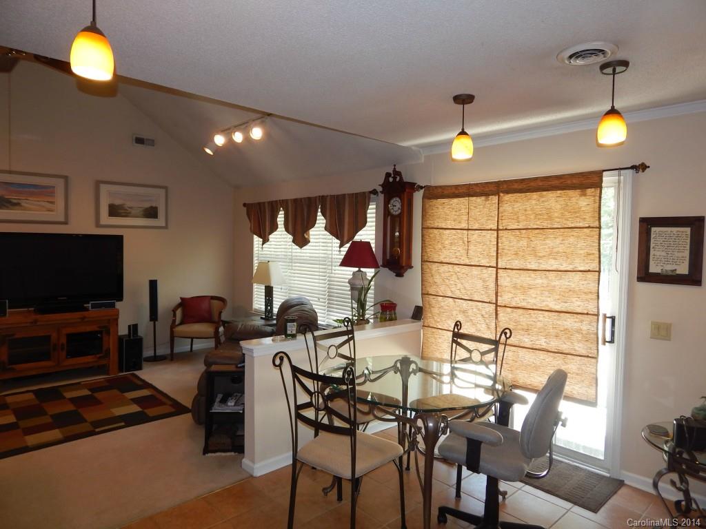 212 Applegate Lane, Unit 8 Fort Mill, SC 29715 - Photo 6 of 16 Gallery Image 6