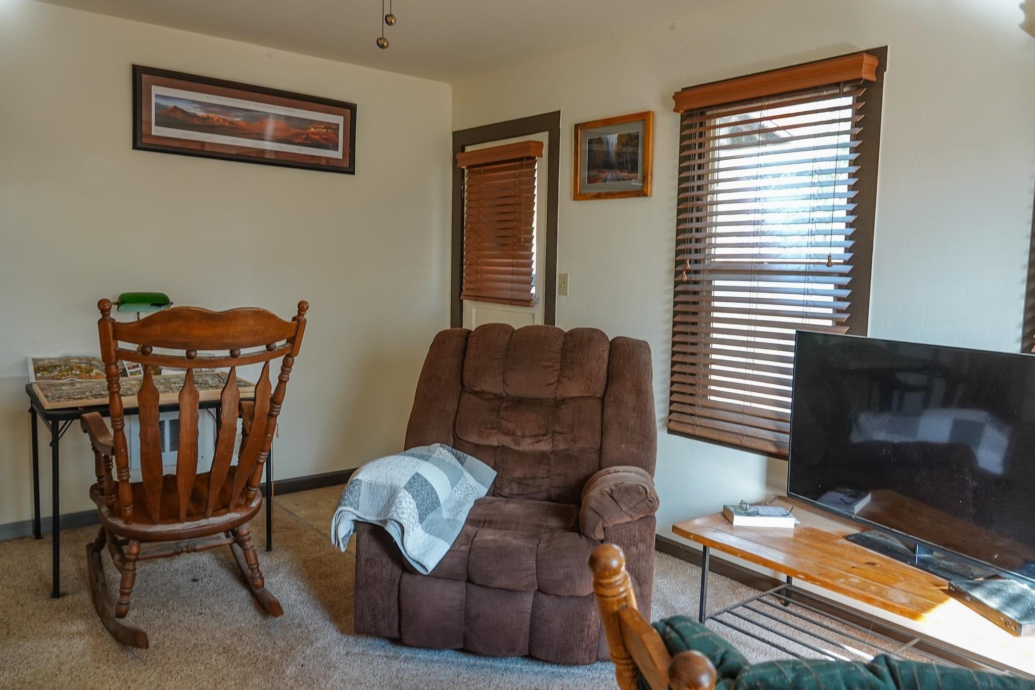 5402 Scott River Road Fort Jones, CA 96032 - Photo 12 of 28 Gallery Image 12