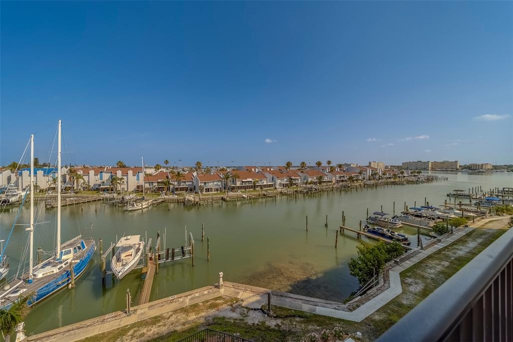 400 150th Avenue, Unit 407 Madeira Beach, FL 33708 - Photo 40 of 59