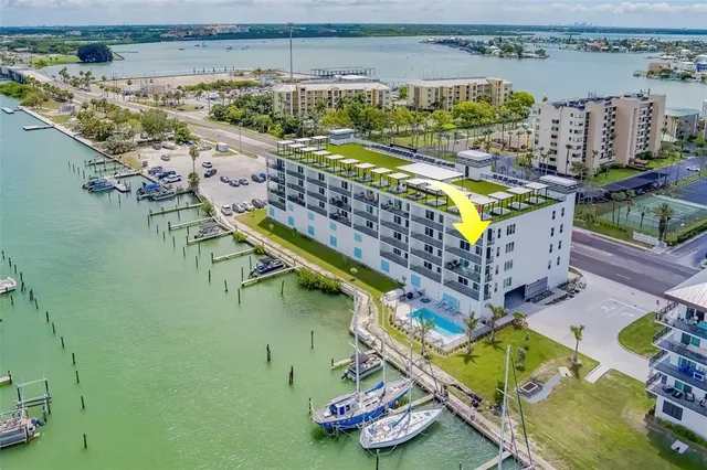 $8,000 | 400 150th Avenue, Unit 407, Madeira Beach, FL 33708
