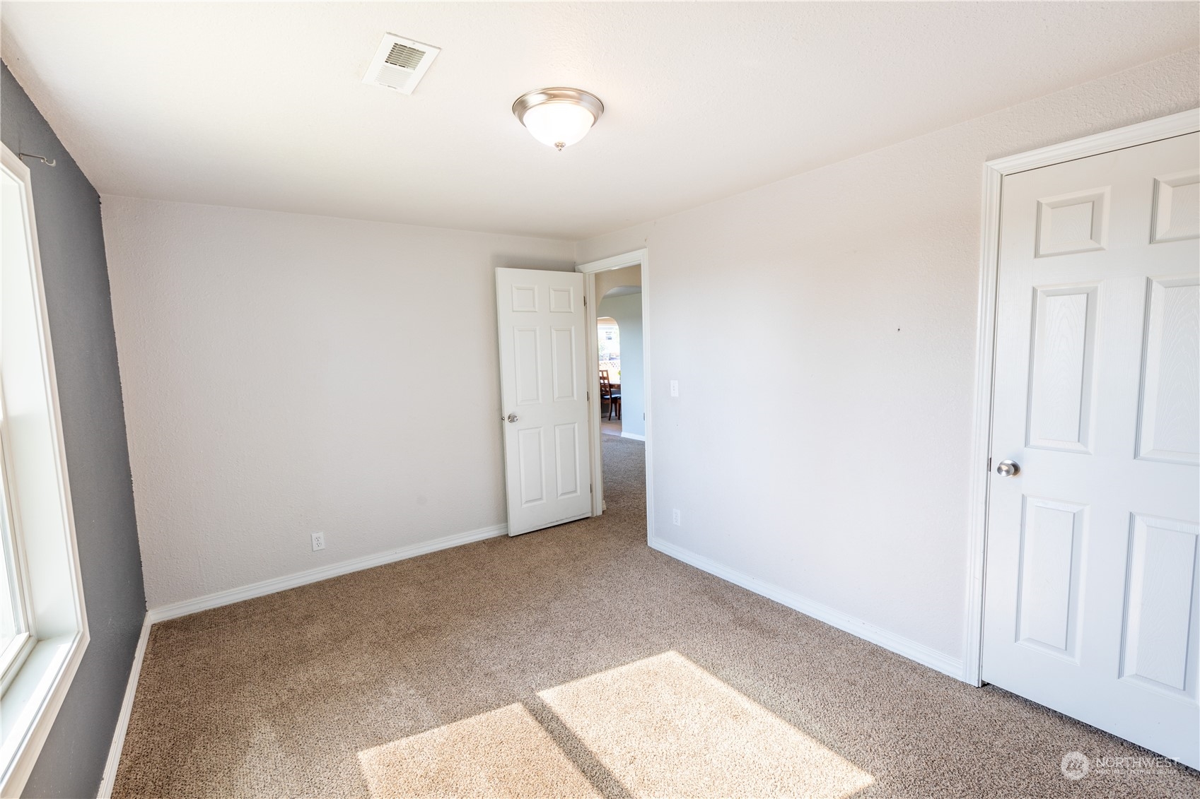 275 Patrick Road Ephrata, WA 98823 - Photo 12 of 35 a view of an empty room