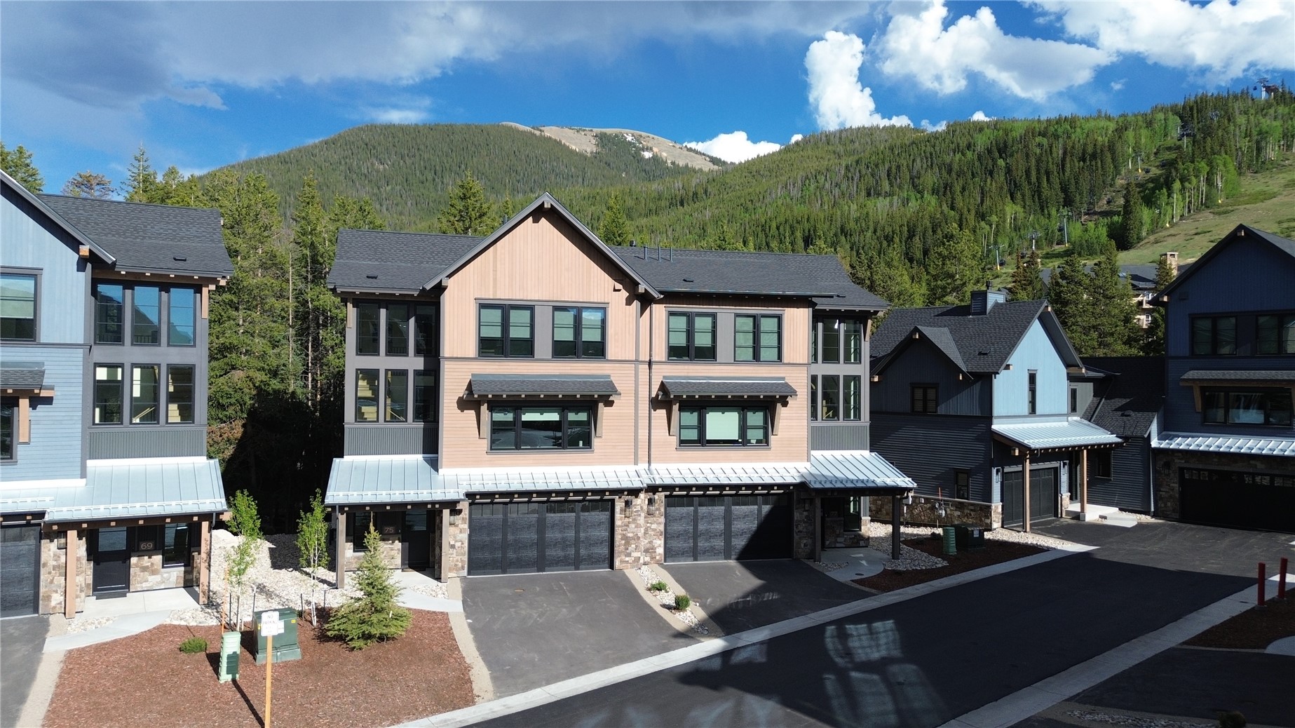 75 Alcove Court, Unit 75 Keystone, CO 80435 - Photo 39 of 40 a front view of a house with porch