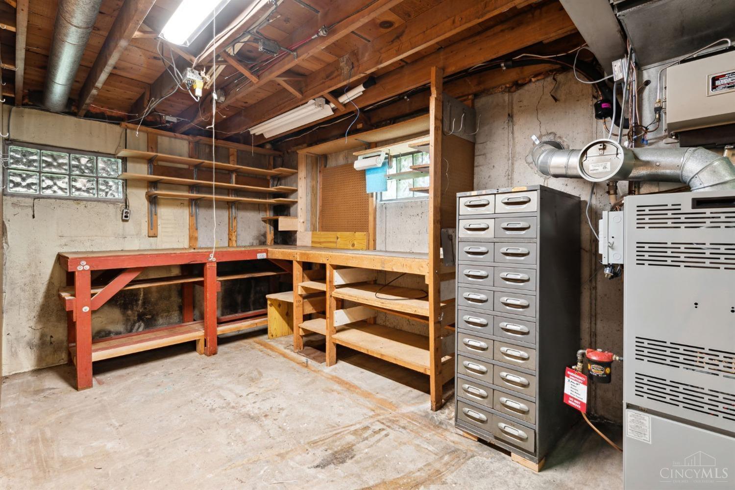 6392 Mullen Road Cincinnati, OH 45247 - Photo 31 of 41 Gallery Image 31