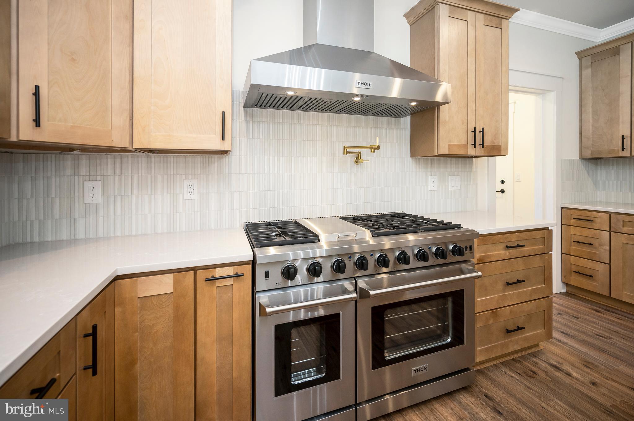 13208 Bristow Road Nokesville, VA 20181 - Photo 15 of 58 Professional series of appliances- standard