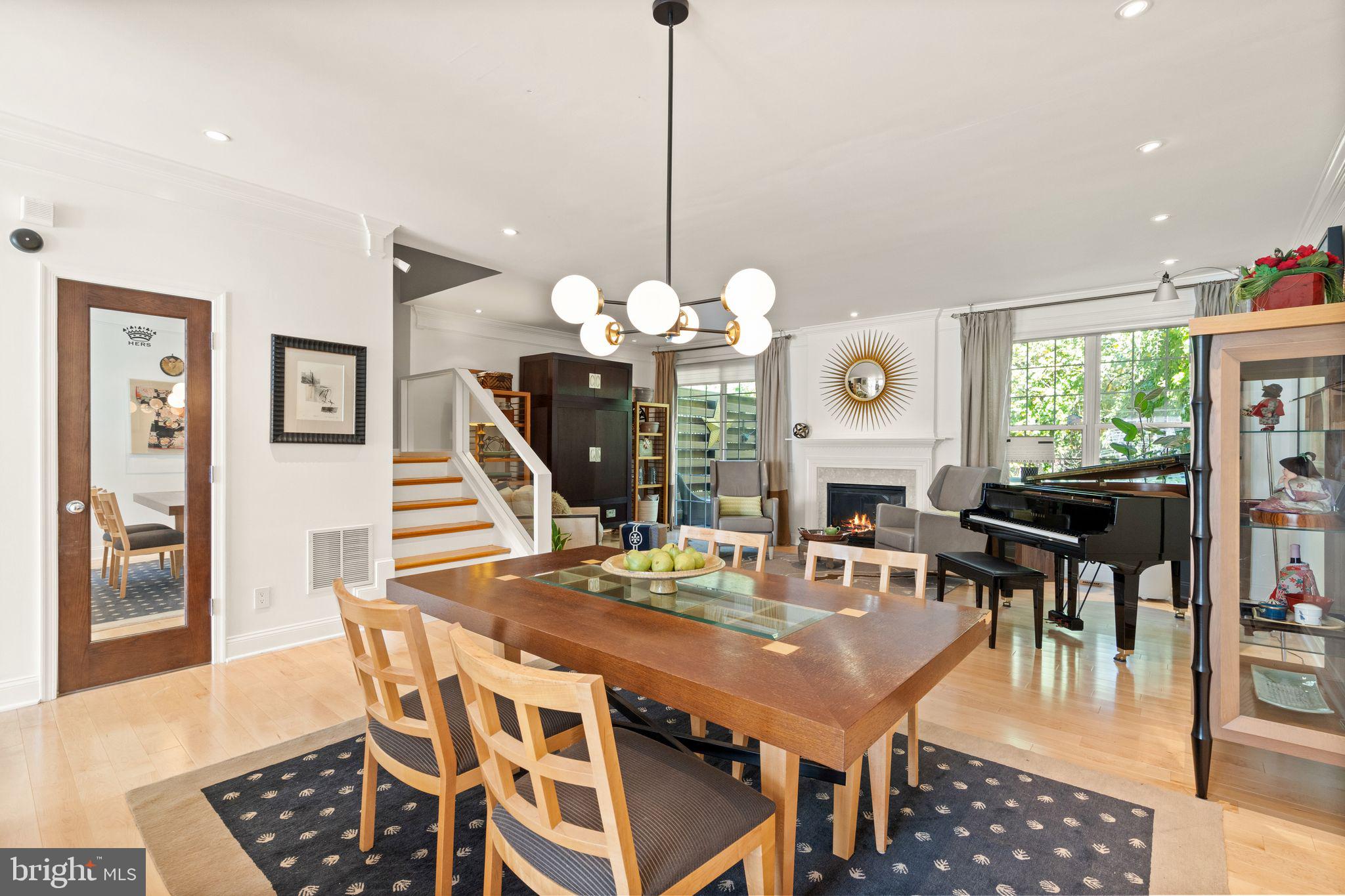 9324 Branchside Lane Fairfax, VA 22031 - Photo 17 of 73