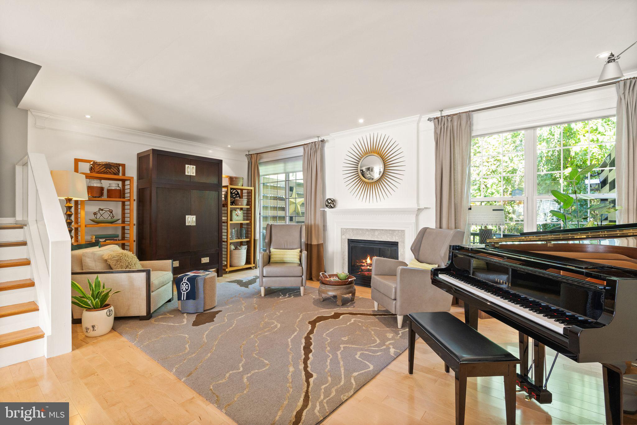 9324 Branchside Lane Fairfax, VA 22031 - Photo 18 of 73