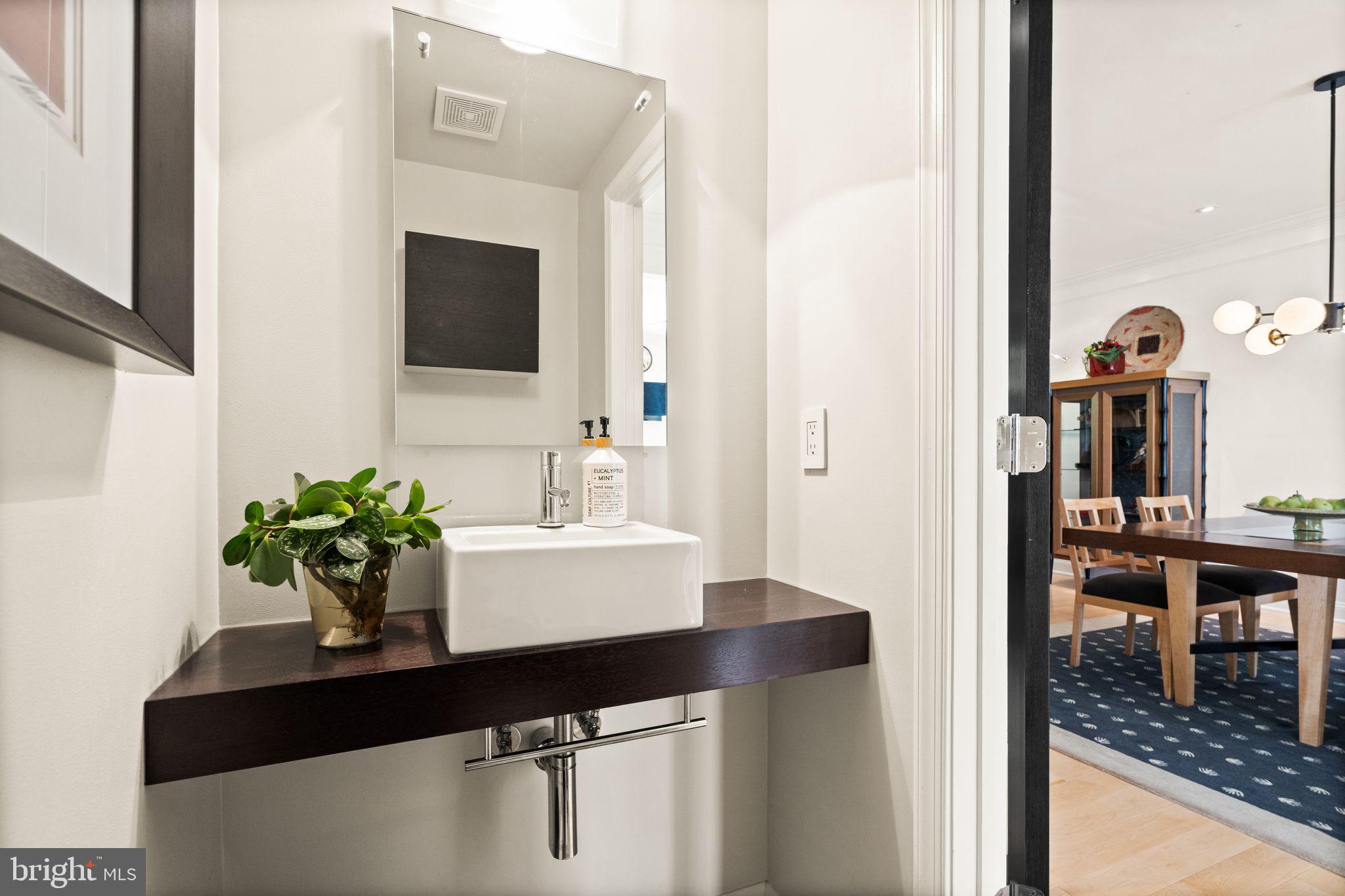 9324 Branchside Lane Fairfax, VA 22031 - Photo 22 of 73