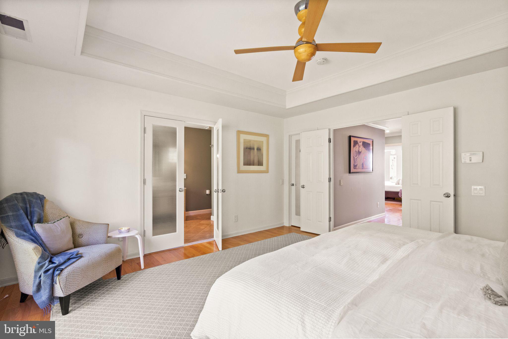 9324 Branchside Lane Fairfax, VA 22031 - Photo 37 of 73