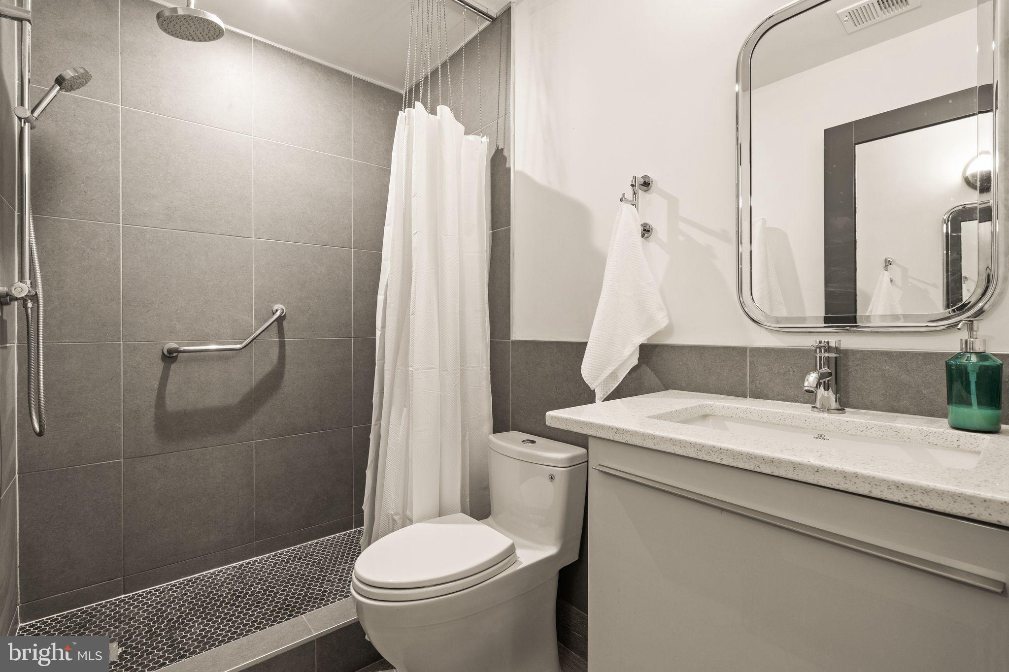 9324 Branchside Lane Fairfax, VA 22031 - Photo 47 of 73