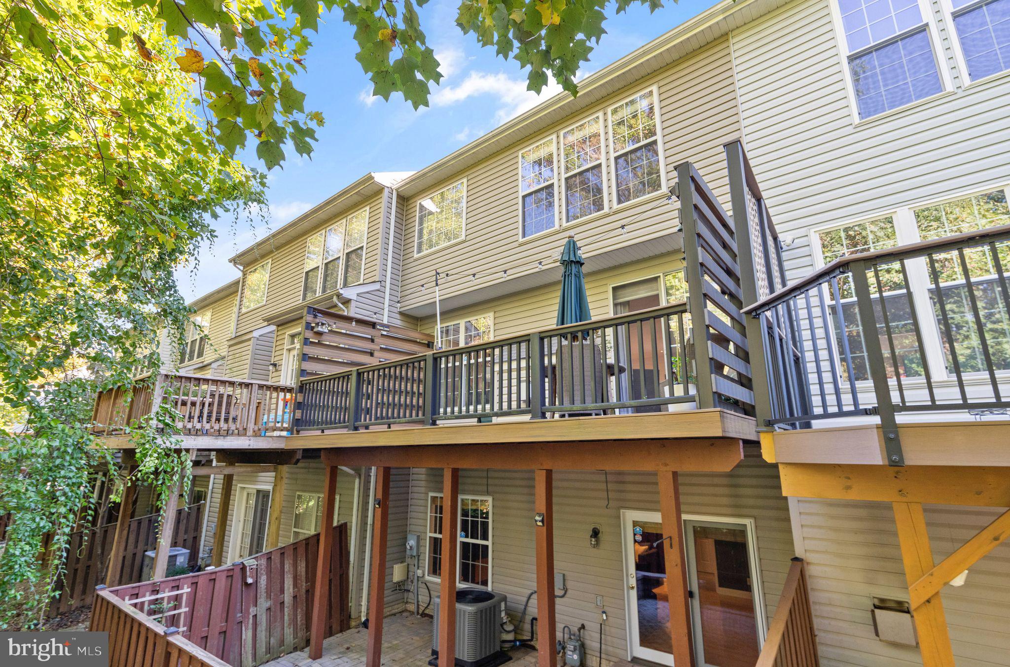 9324 Branchside Lane Fairfax, VA 22031 - Photo 52 of 73