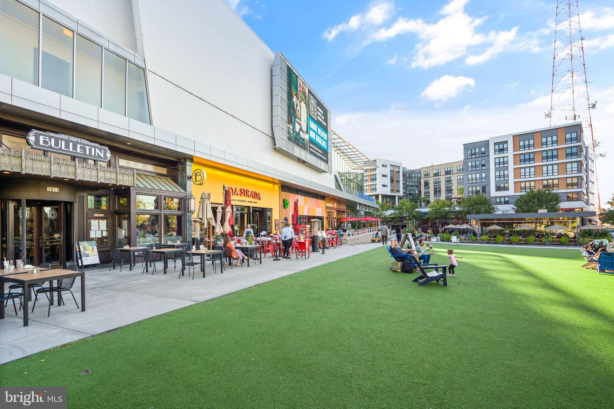 9324 Branchside Lane Fairfax, VA 22031 - Photo 66 of 73