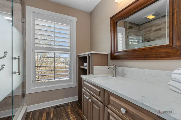 $849,000 | 1333 Hedgerow Drive, Grayslake, IL 60030