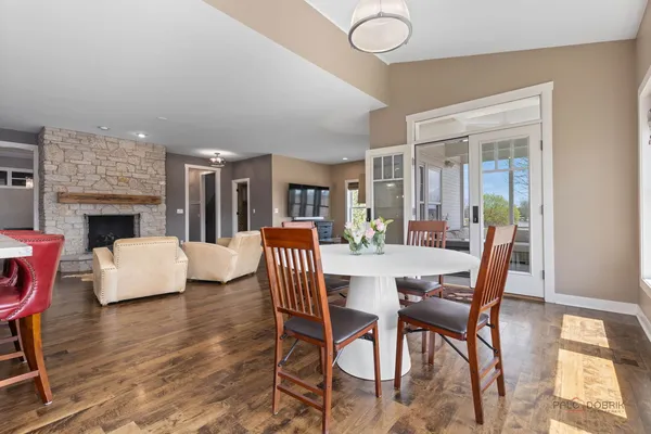 $849,000 | 1333 Hedgerow Drive, Grayslake, IL 60030