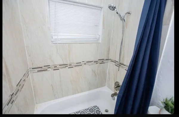 $2,999 | 2456 Southwest 54th Street, Fort Lauderdale, FL 33312