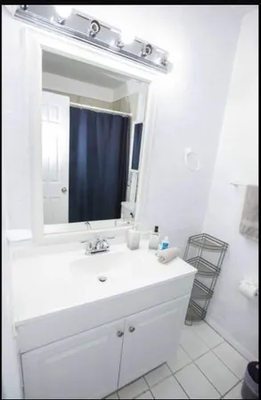 $2,999 | 2456 Southwest 54th Street, Fort Lauderdale, FL 33312