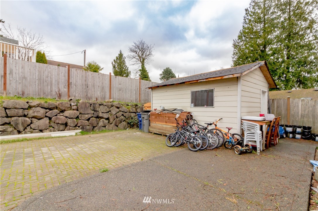 702 Southwest 3rd Place Renton, WA 98057 - Photo 23 of 23