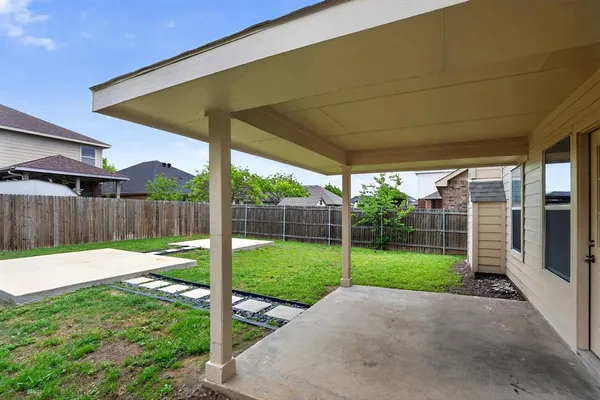 $299,900 | 649 Nemitz Street, Crowley, TX 76036