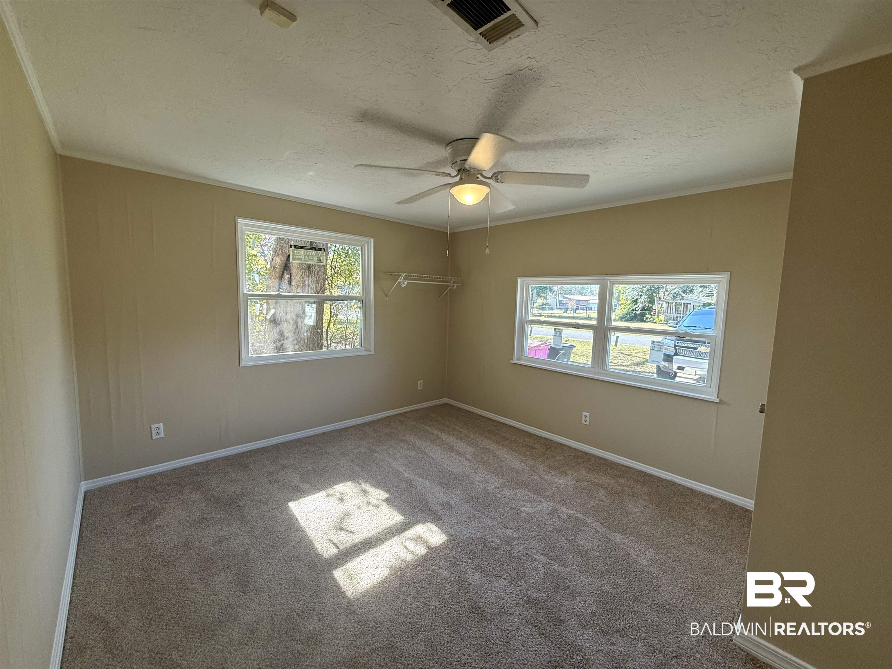 201 South Stuart Street Foley, AL 36535 - Photo 10 of 16
