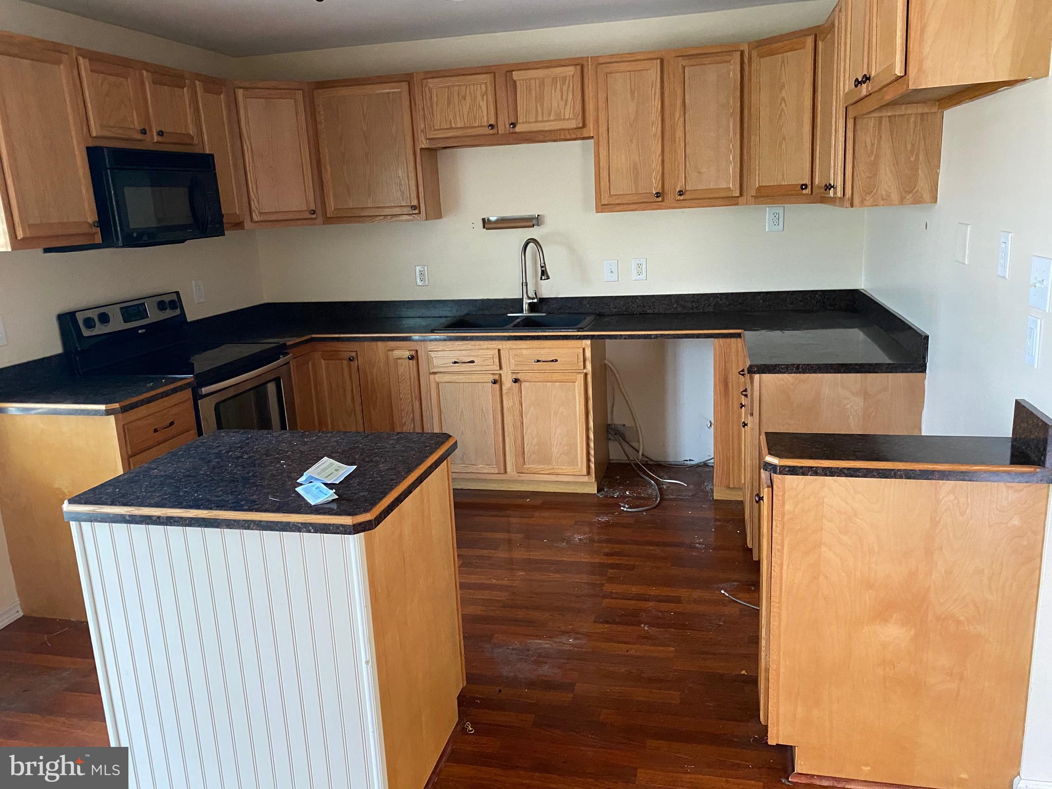 1652 Co Rte 51/9 Inwood, WV 25428 - Photo 11 of 27 Gallery Image 11