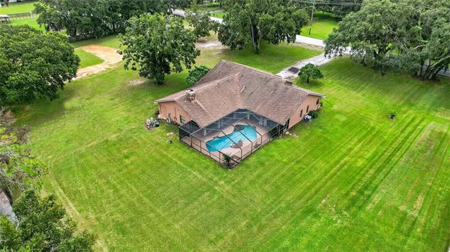$735,000 | 8410 West Knights Griffin Road, Plant City, FL 33565