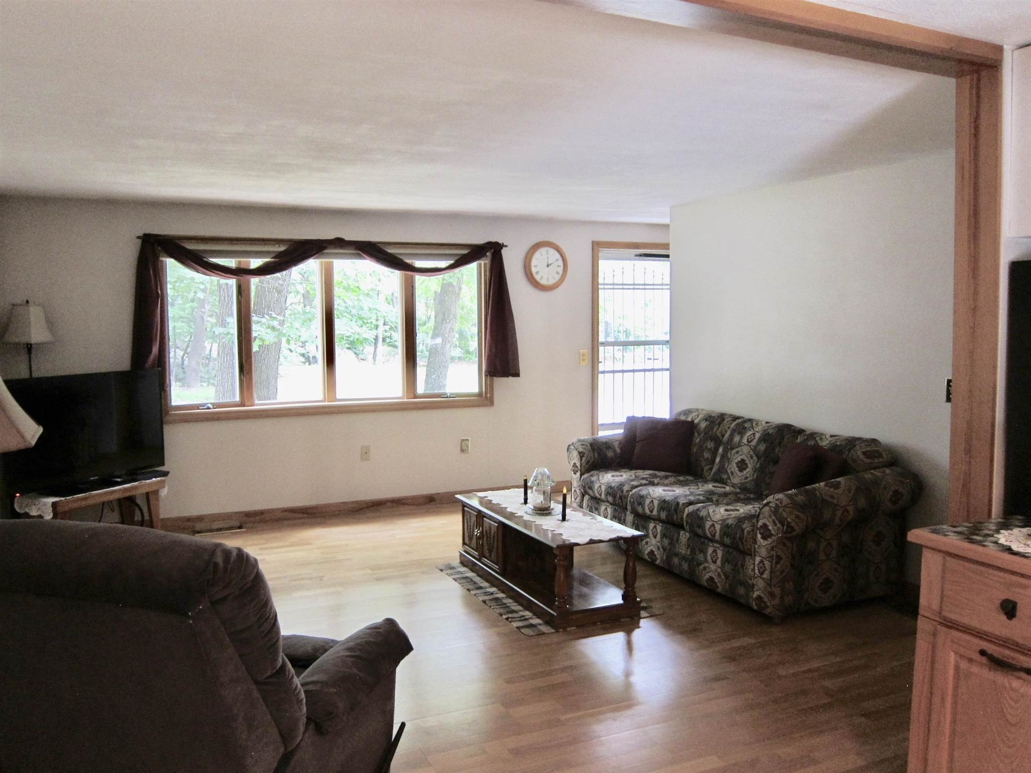 222 Morse Road Manchester, NH 03104 - Photo 14 of 40 Gallery Image 14